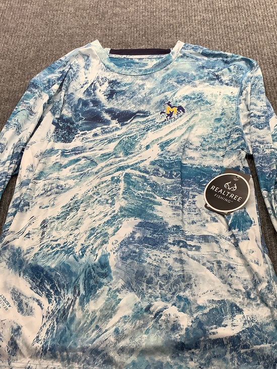 Realtree Other - Realtree Men's Long Sleeve Performance Tee - Blue White Ocean Print